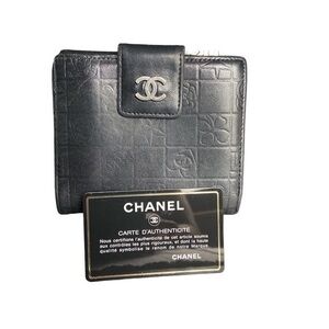Chanel Icon W Hook Wallet
